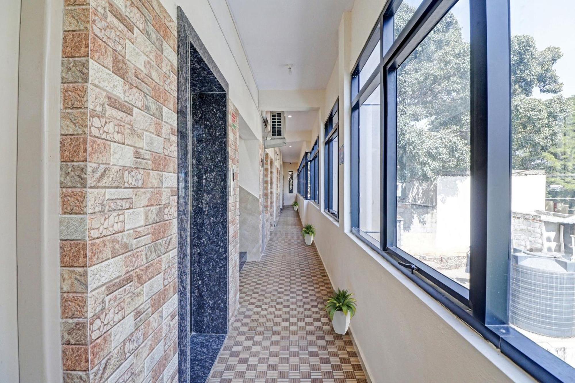 Hotel O I Care With Greenery Comforts Tumkur Exteriér fotografie